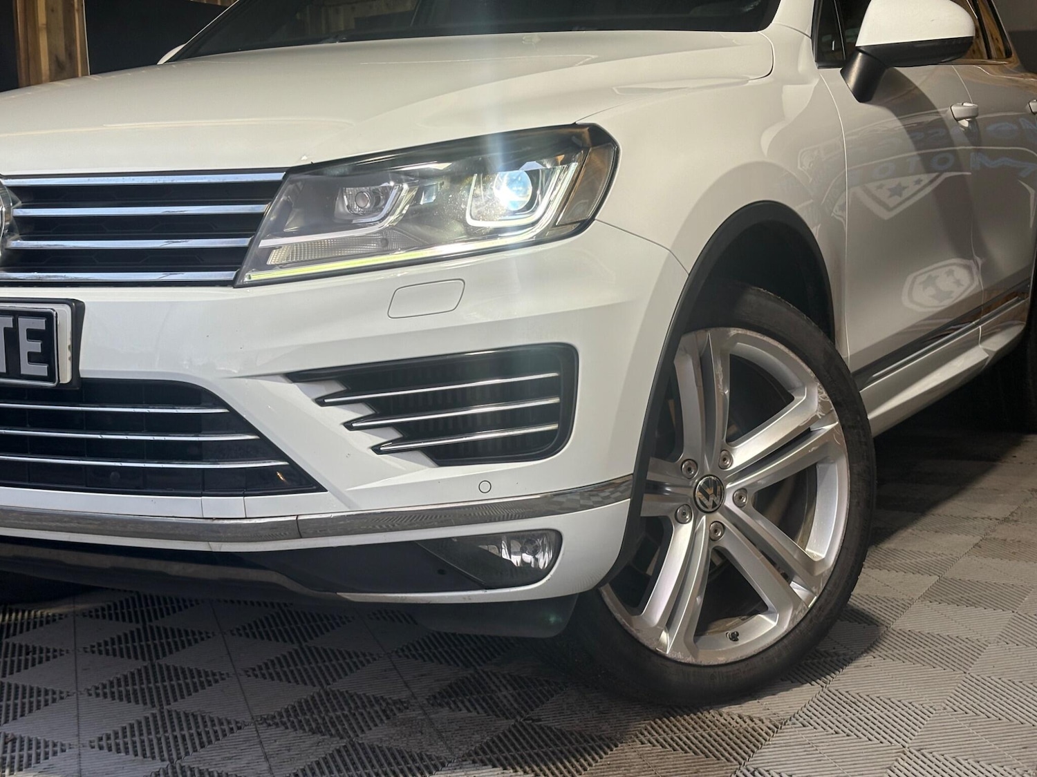 Used Volkswagen Touareg 2016 for sale - 77016797: Photo 5