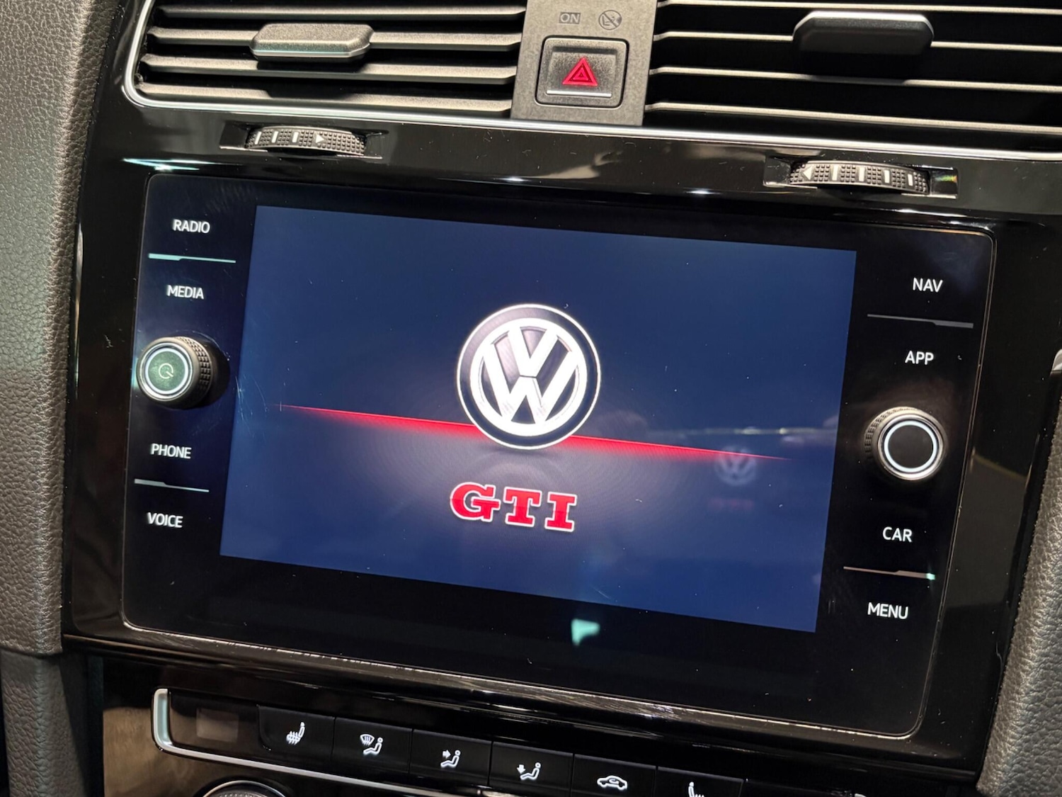 Used Volkswagen Golf 2018 for sale - 75964279: Photo 36