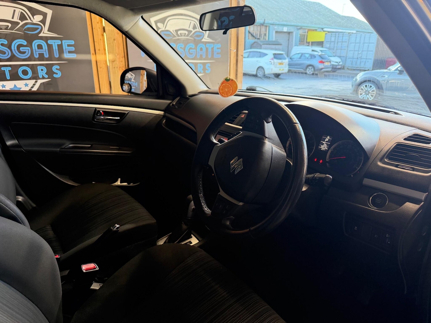 Used Suzuki Swift 2014 for sale - 77039880: Photo 13