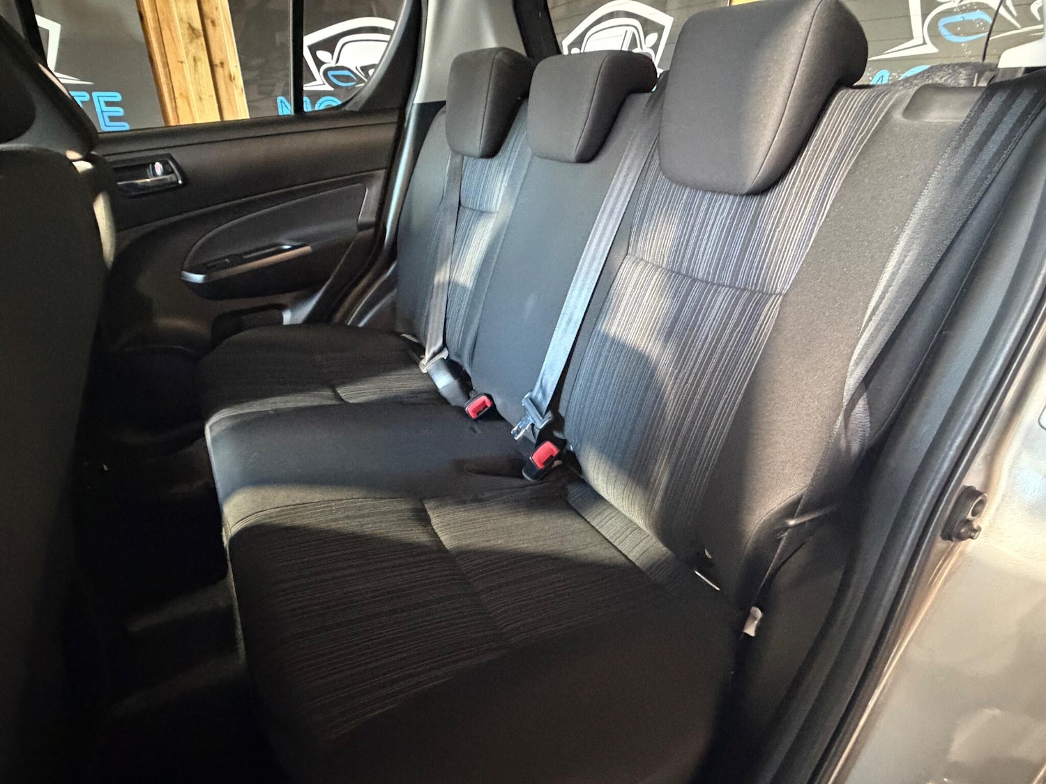 Used Suzuki Swift 2014 for sale - 77039880: Photo 17