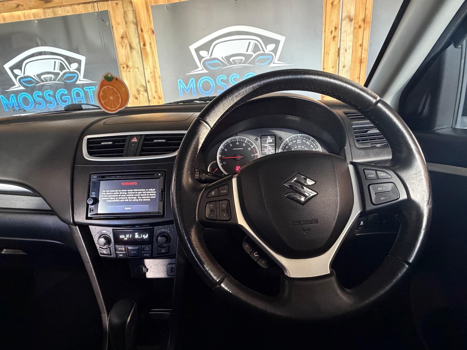 Used Suzuki Swift 2014 for sale - 77039880: Photo 26