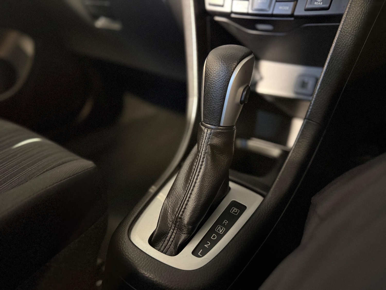 Used Suzuki Swift 2014 for sale - 77039880: Photo 29