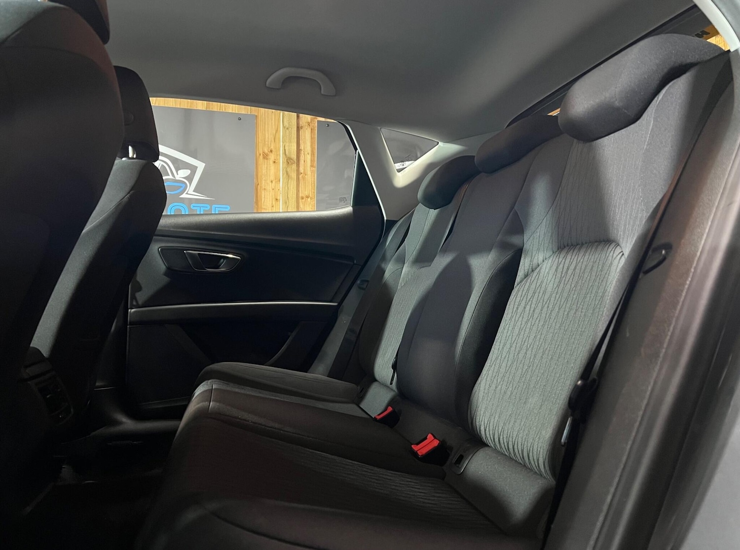 Used SEAT Leon 2016 for sale - 76671404: Photo 35