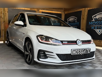 Used Volkswagen Golf 2017 for sale - 79256387: Photo