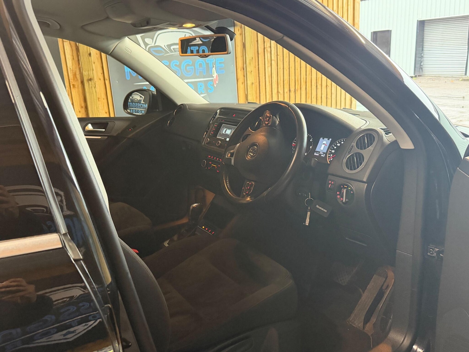 Used Volkswagen Tiguan for sale - 76715000: Photo 19