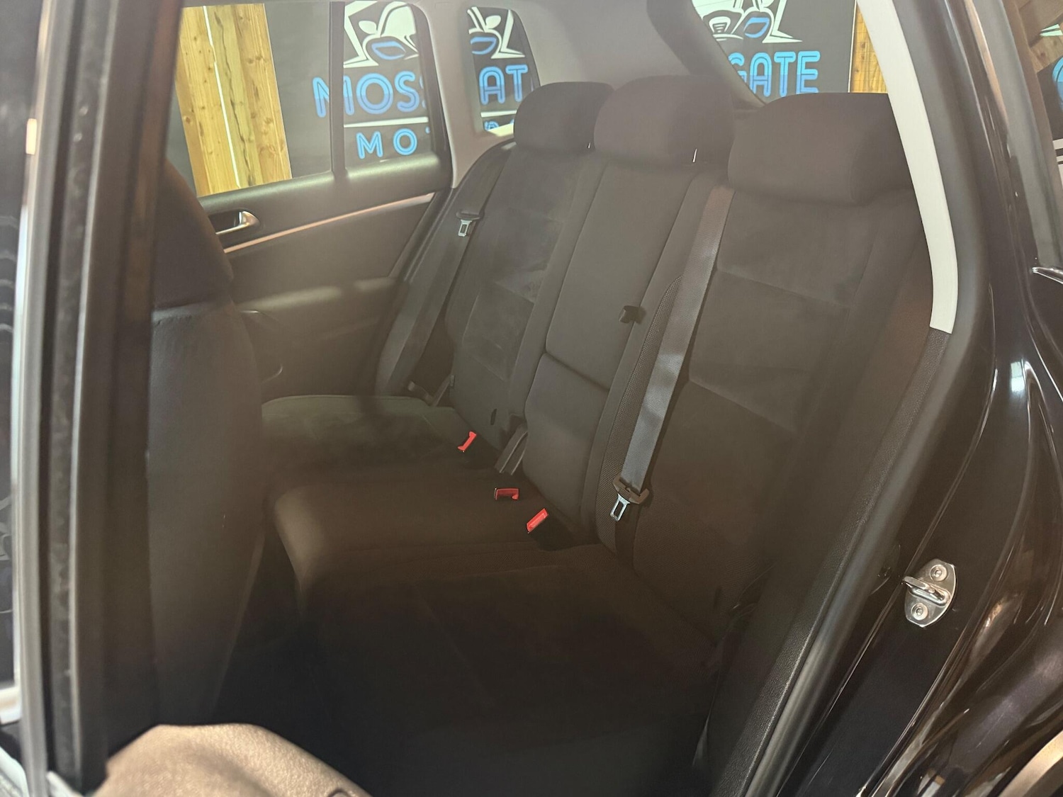 Used Volkswagen Tiguan for sale - 76715000: Photo 21