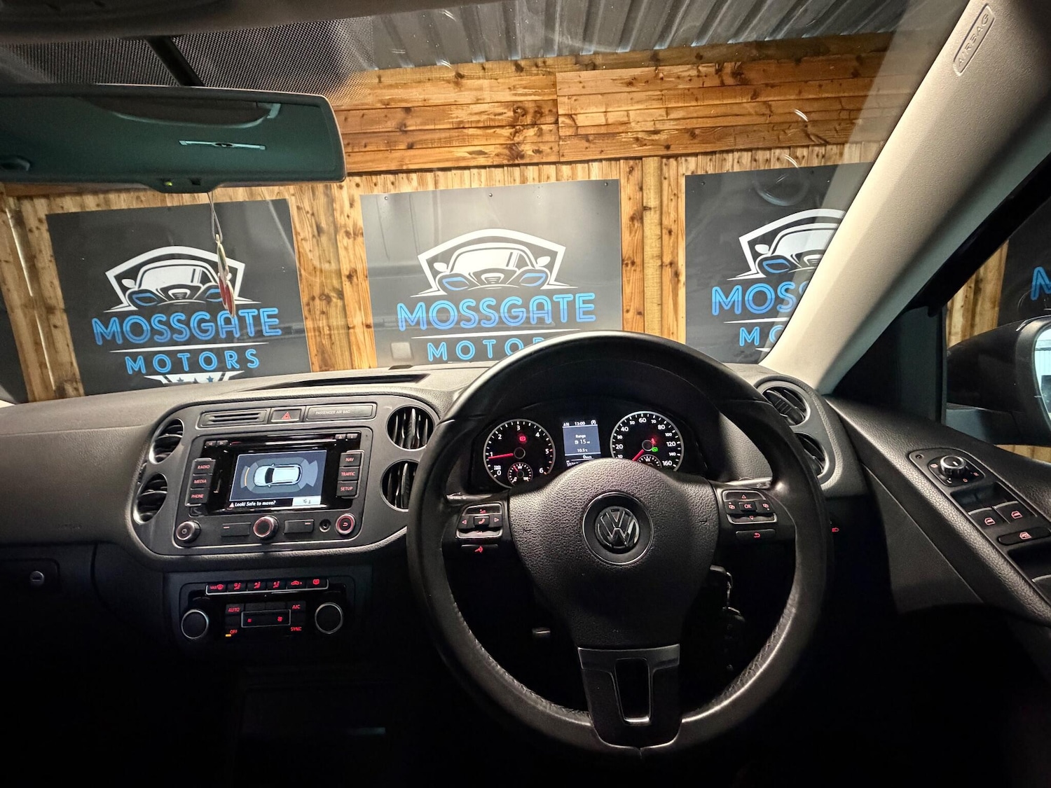 Used Volkswagen Tiguan for sale - 76715000: Photo 23