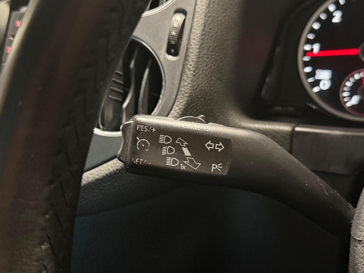 Used Volkswagen Tiguan for sale - 76715000: Photo 32