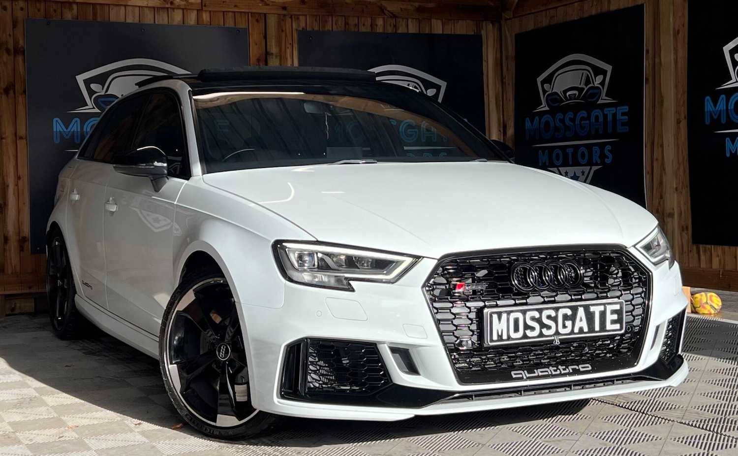 Used Audi RS3 2017 for sale - 76521794: Photo 1