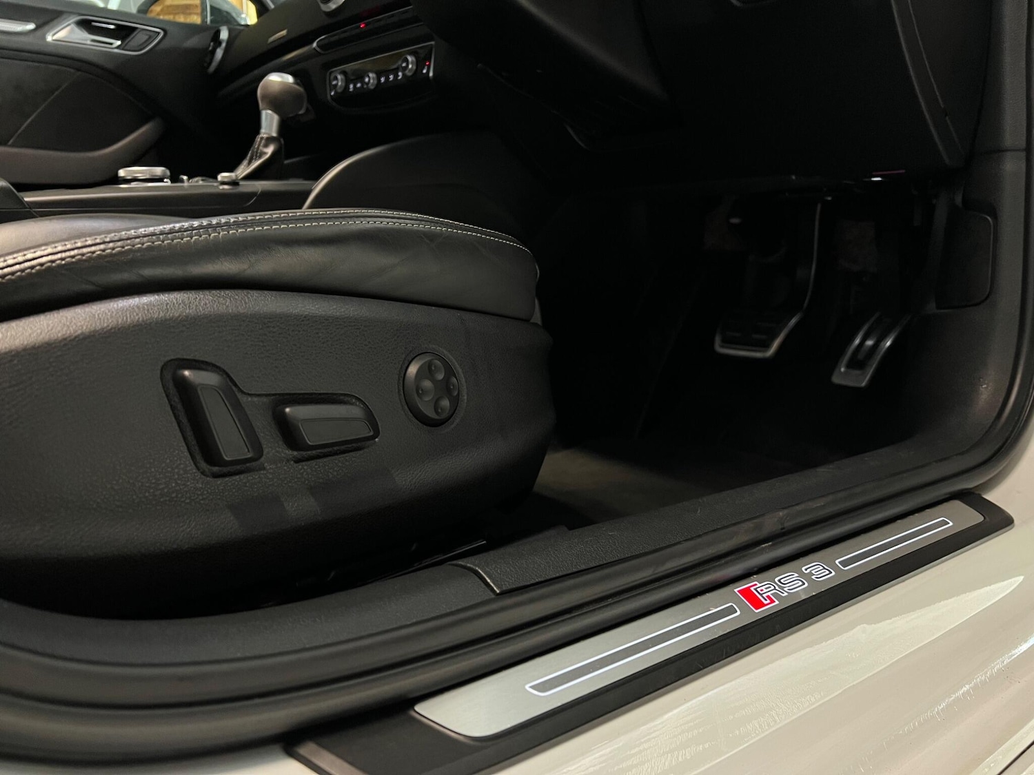 Used Audi RS3 2017 for sale - 76521794: Photo 17