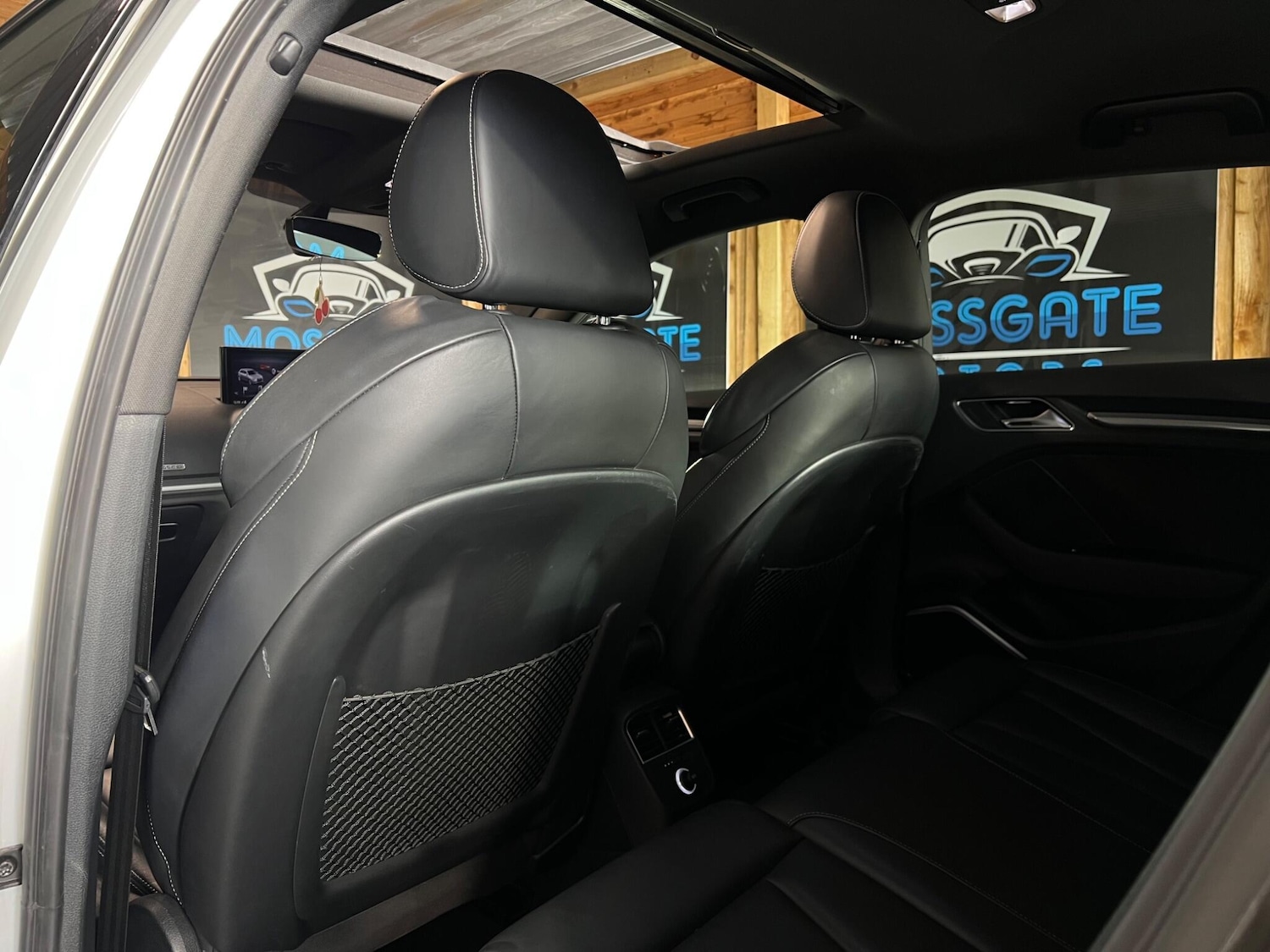 Used Audi RS3 2017 for sale - 76521794: Photo 46