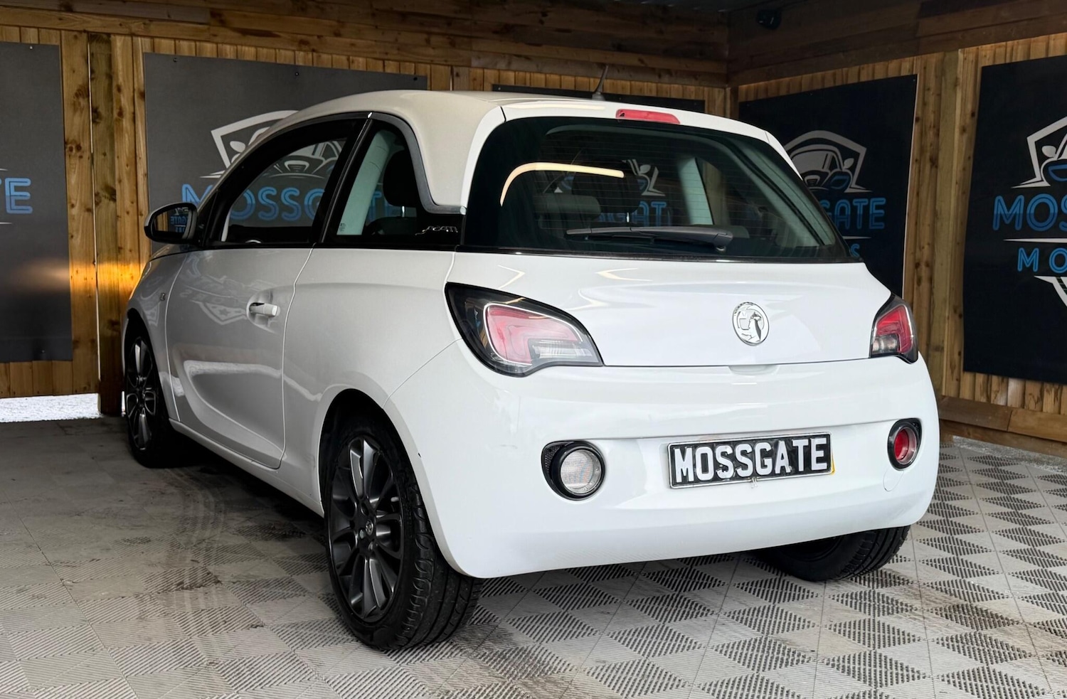 Used Vauxhall ADAM for sale - 78184309: Photo 5