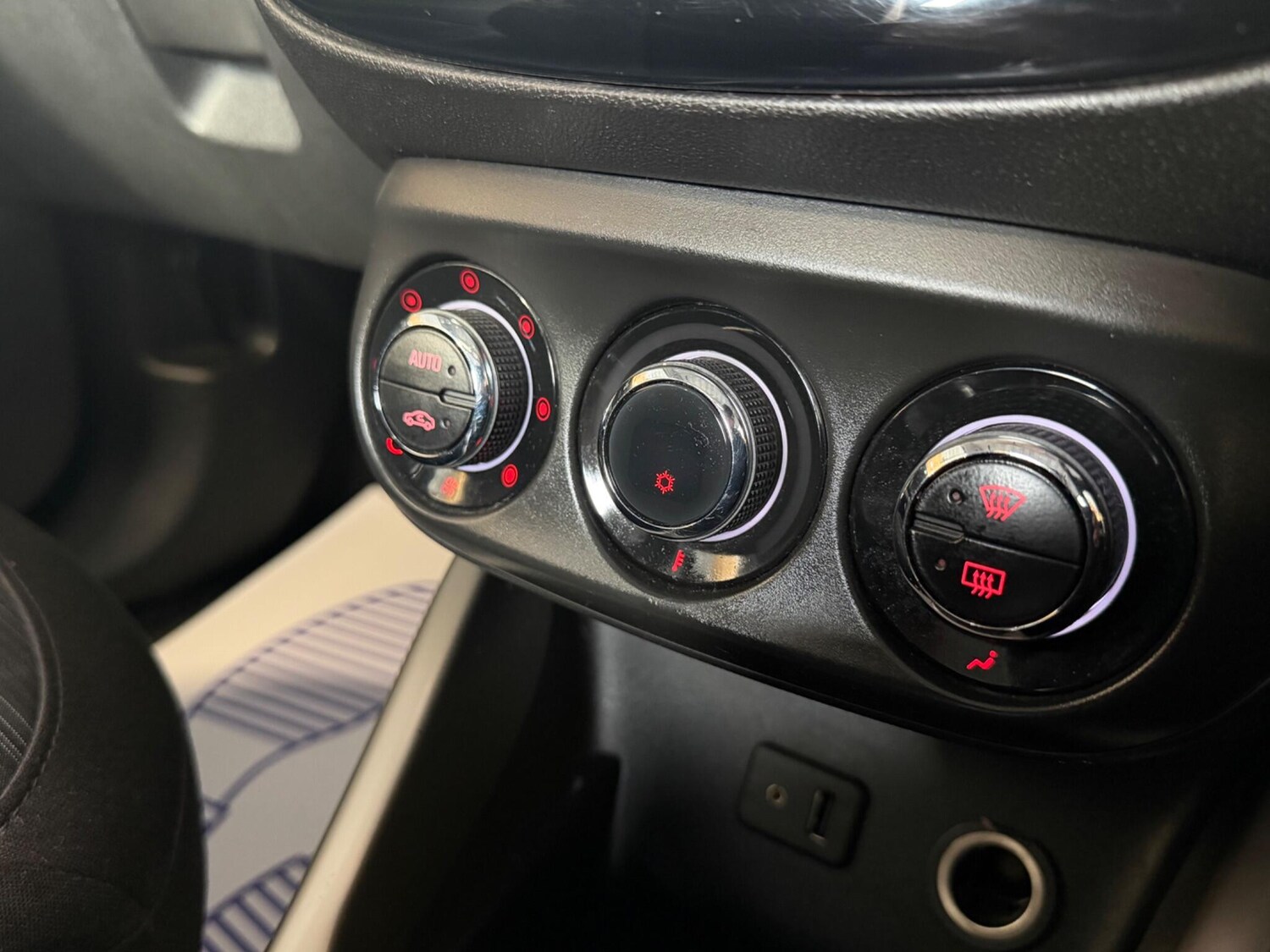 Used Vauxhall ADAM for sale - 78184309: Photo 9