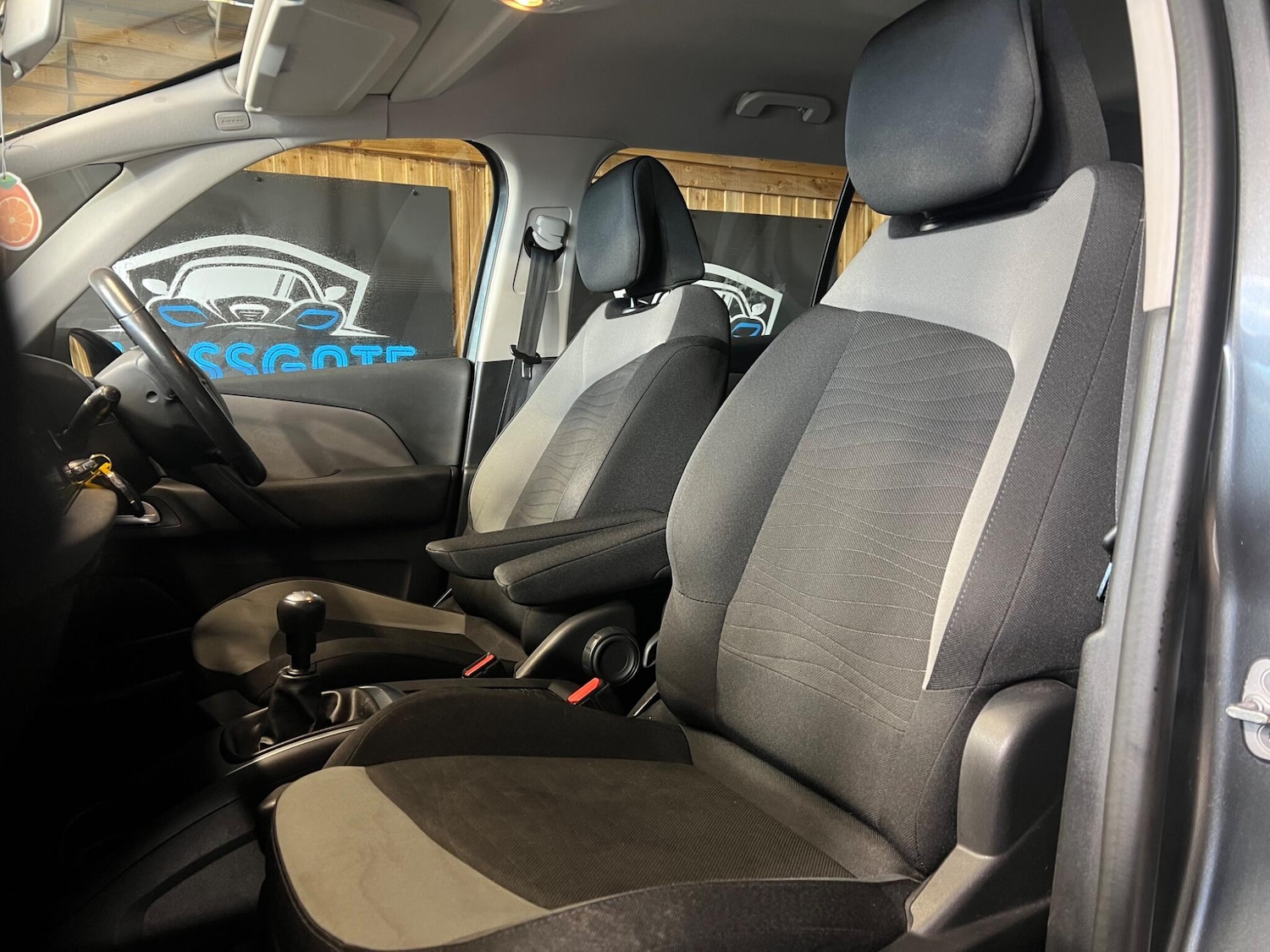 Used Citroen C4 Grand Picasso 2016 for sale - 77108829: Photo 30