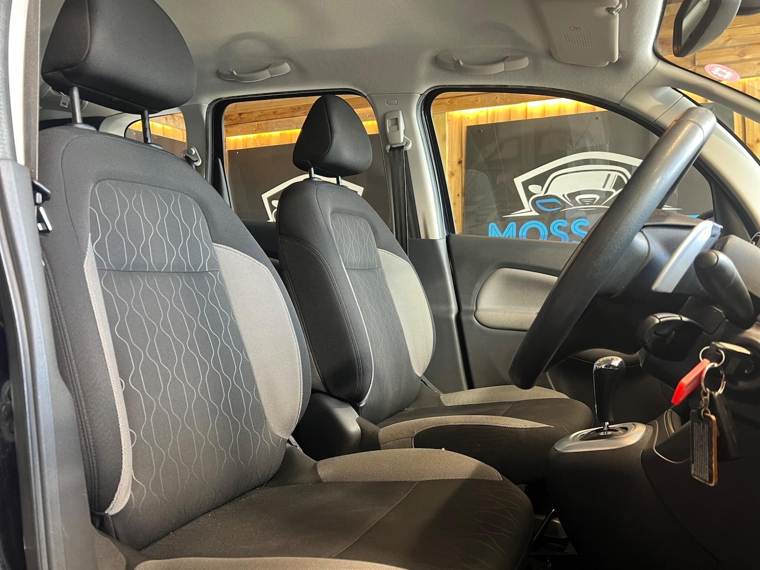 Used Citroen C3 Picasso 2013 for sale - 77925364: Photo 15