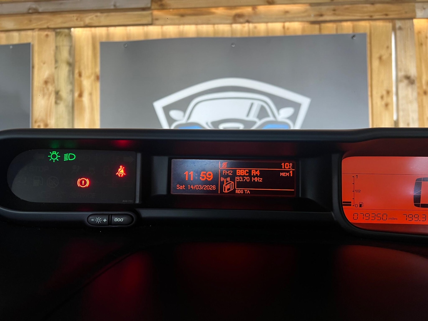 Used Citroen C3 Picasso 2013 for sale - 77925364: Photo 22