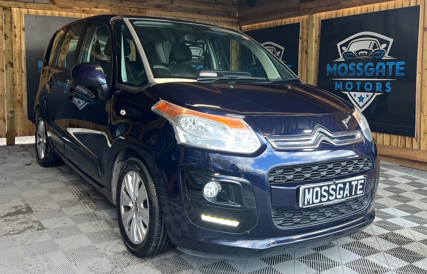 Used Citroen C3 Picasso 2013 for sale - 77925364: Photo 3