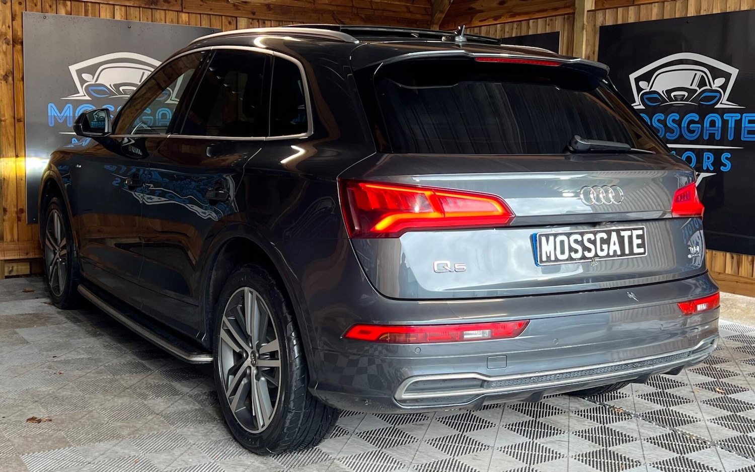 Used Audi Q5 2017 for sale - 76456618: Photo 13