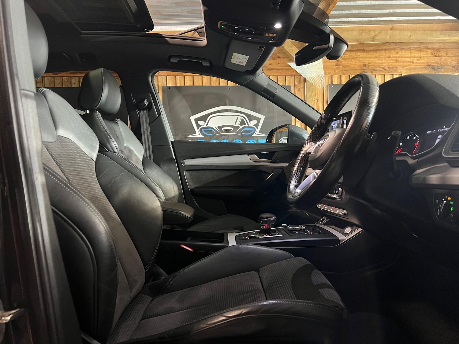 Used Audi Q5 2017 for sale - 76456618: Photo 19