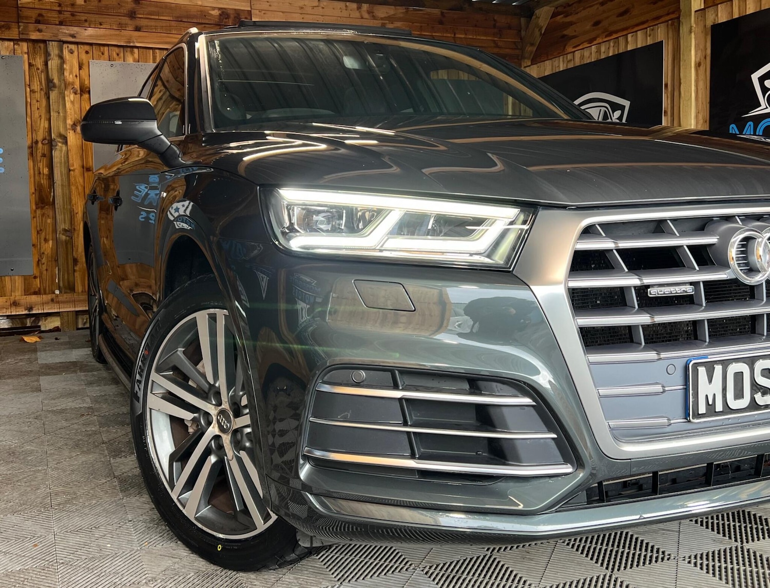 Used Audi Q5 2017 for sale - 76456618: Photo 2