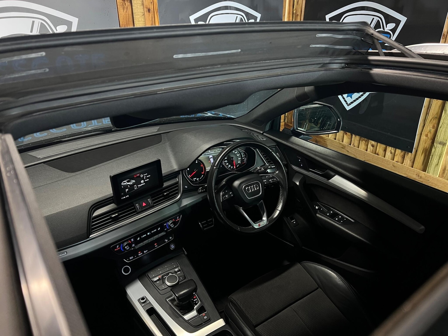 Used Audi Q5 2017 for sale - 76456618: Photo 23