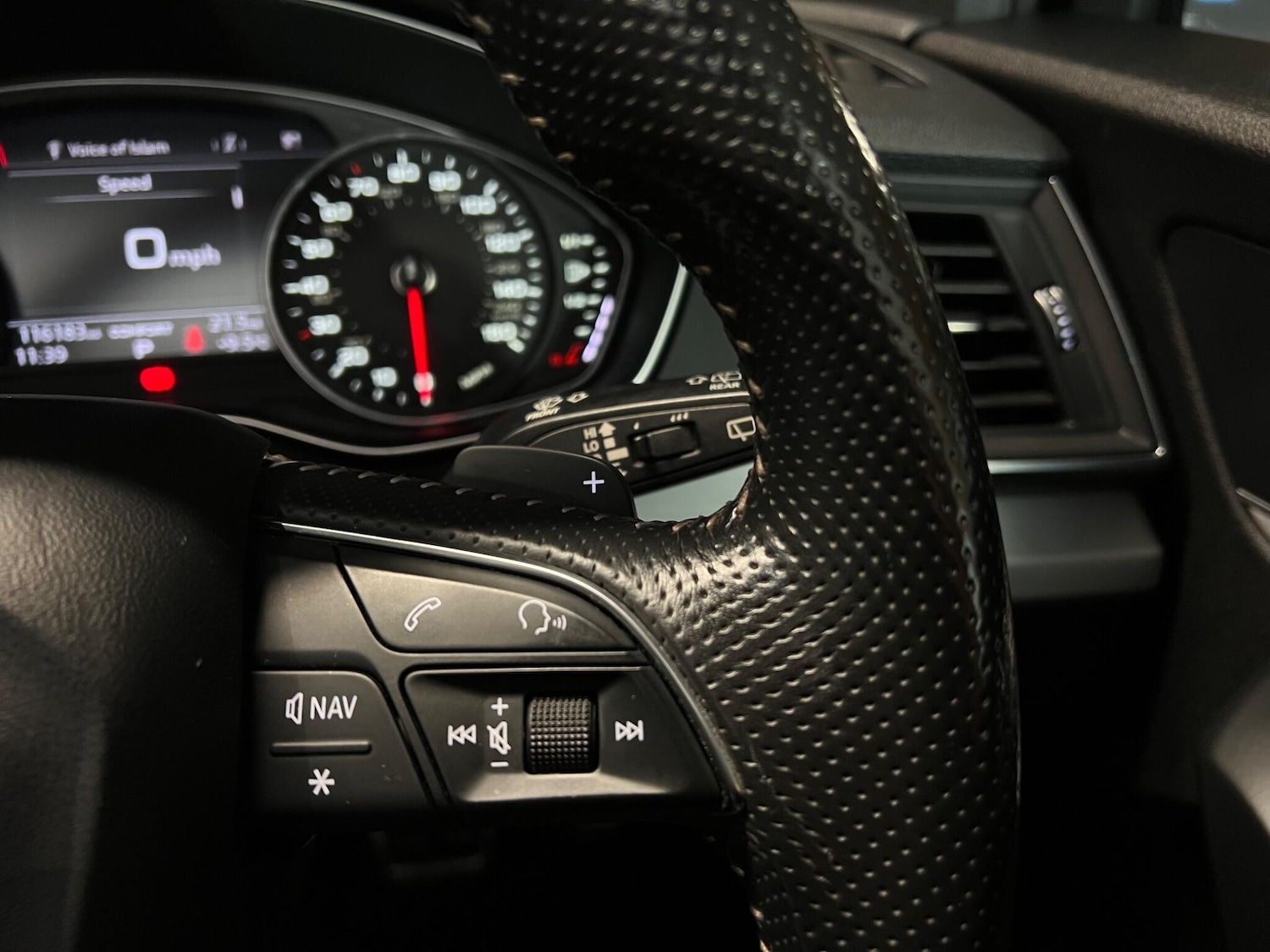 Used Audi Q5 2017 for sale - 76456618: Photo 28