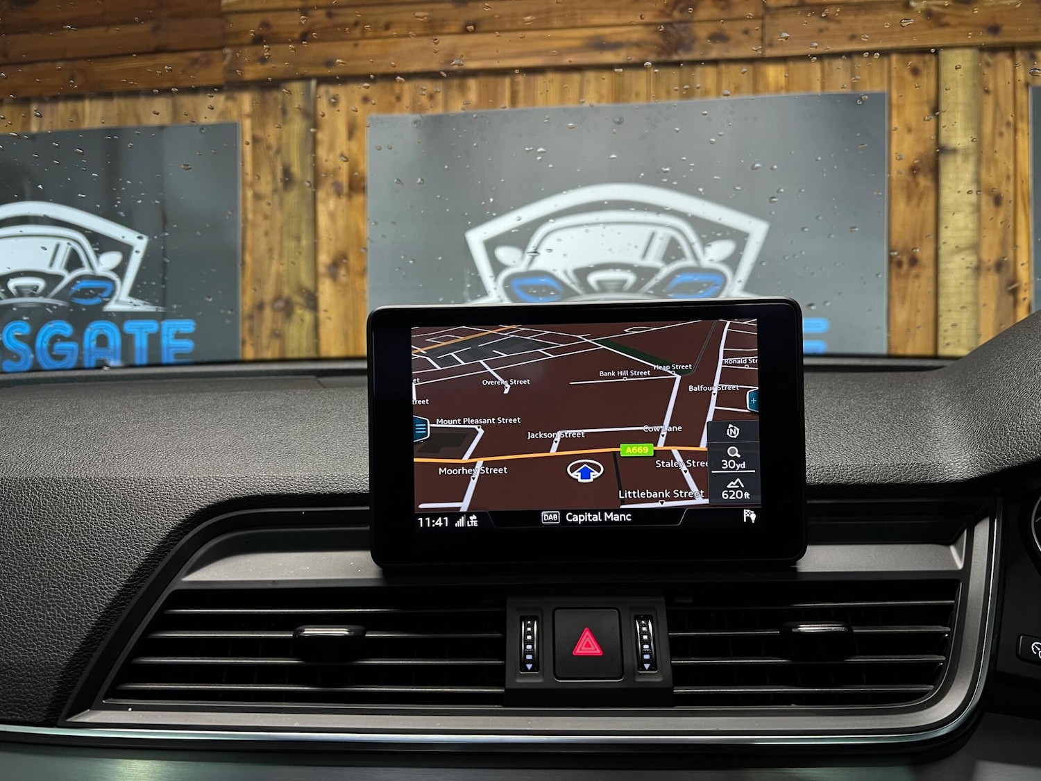 Used Audi Q5 2017 for sale - 76456618: Photo 33