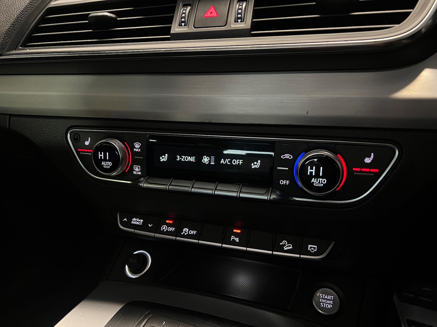 Used Audi Q5 2017 for sale - 76456618: Photo 37