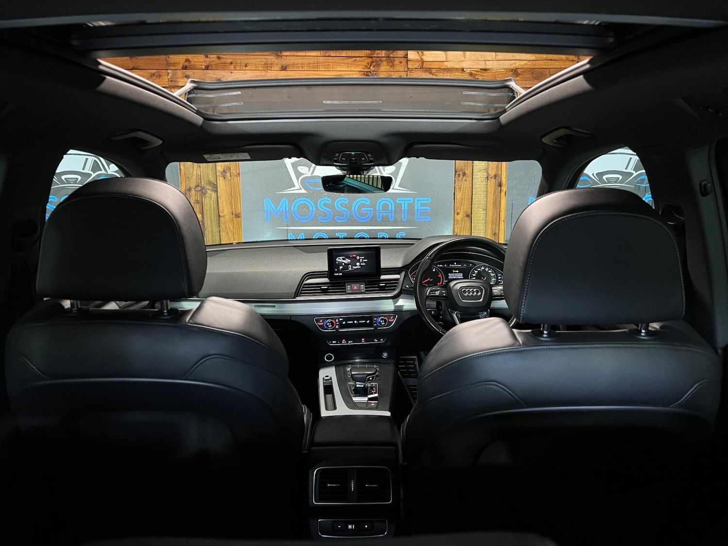 Used Audi Q5 2017 for sale - 76456618: Photo 53