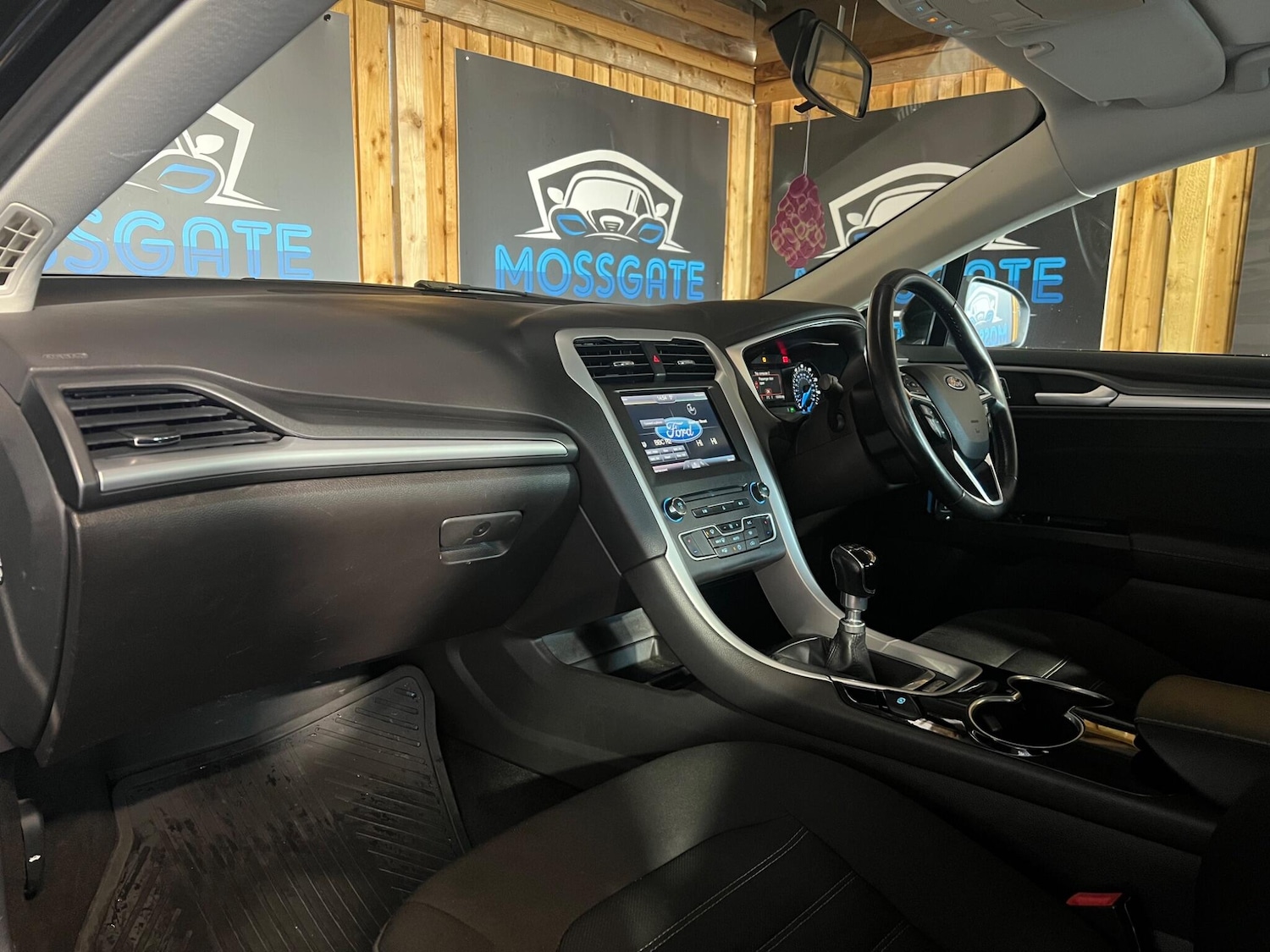 Used Ford Mondeo 2017 for sale - 77015662: Photo 28