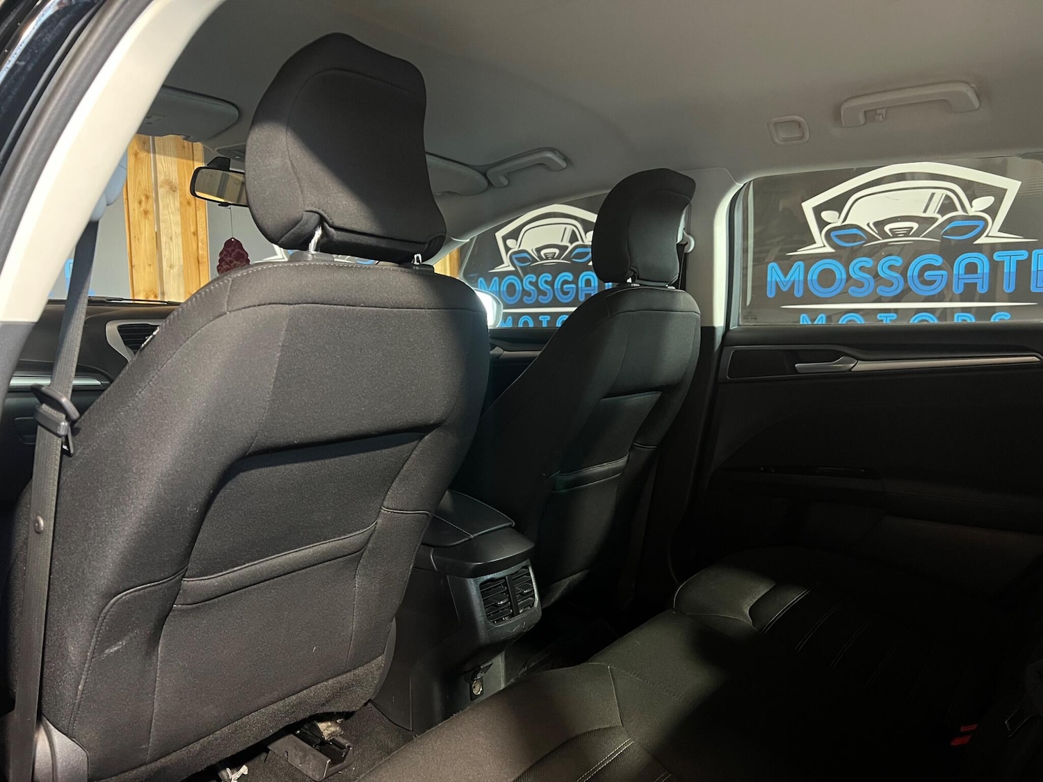 Used Ford Mondeo 2017 for sale - 77015662: Photo 32