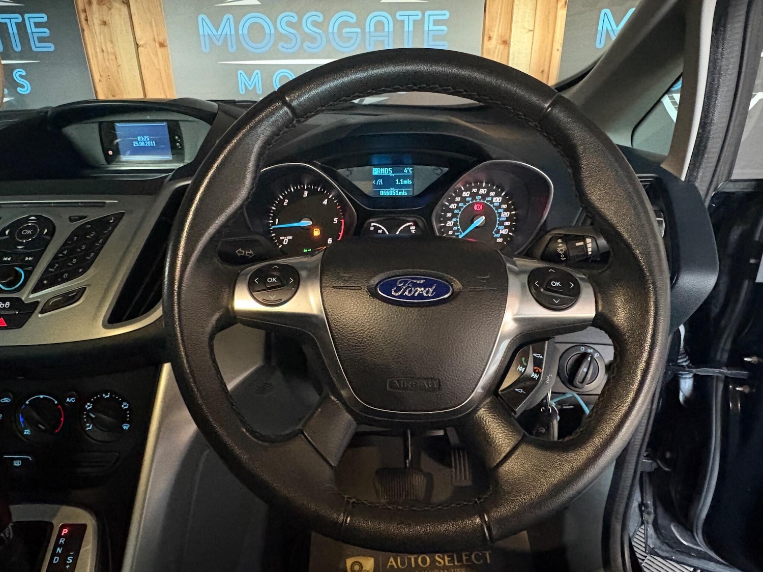 Used Ford Grand C-Max 2011 for sale - 76645810: Photo 29