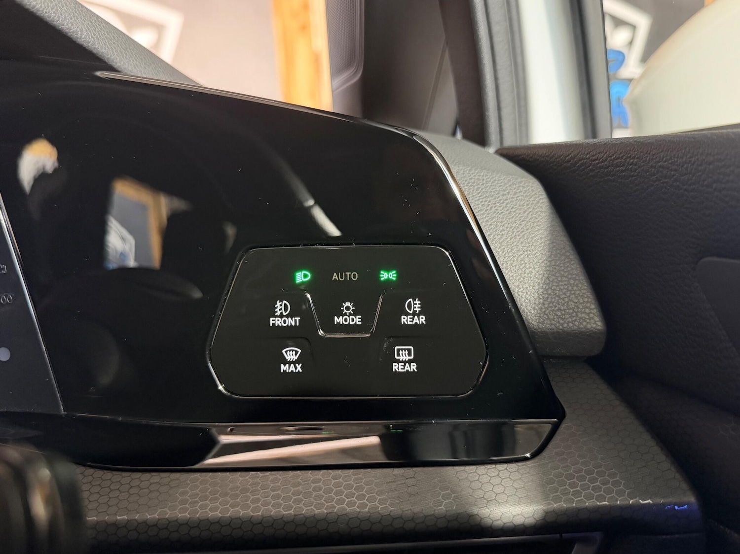 Used Volkswagen Golf 2022 for sale - 77144507: Photo 30