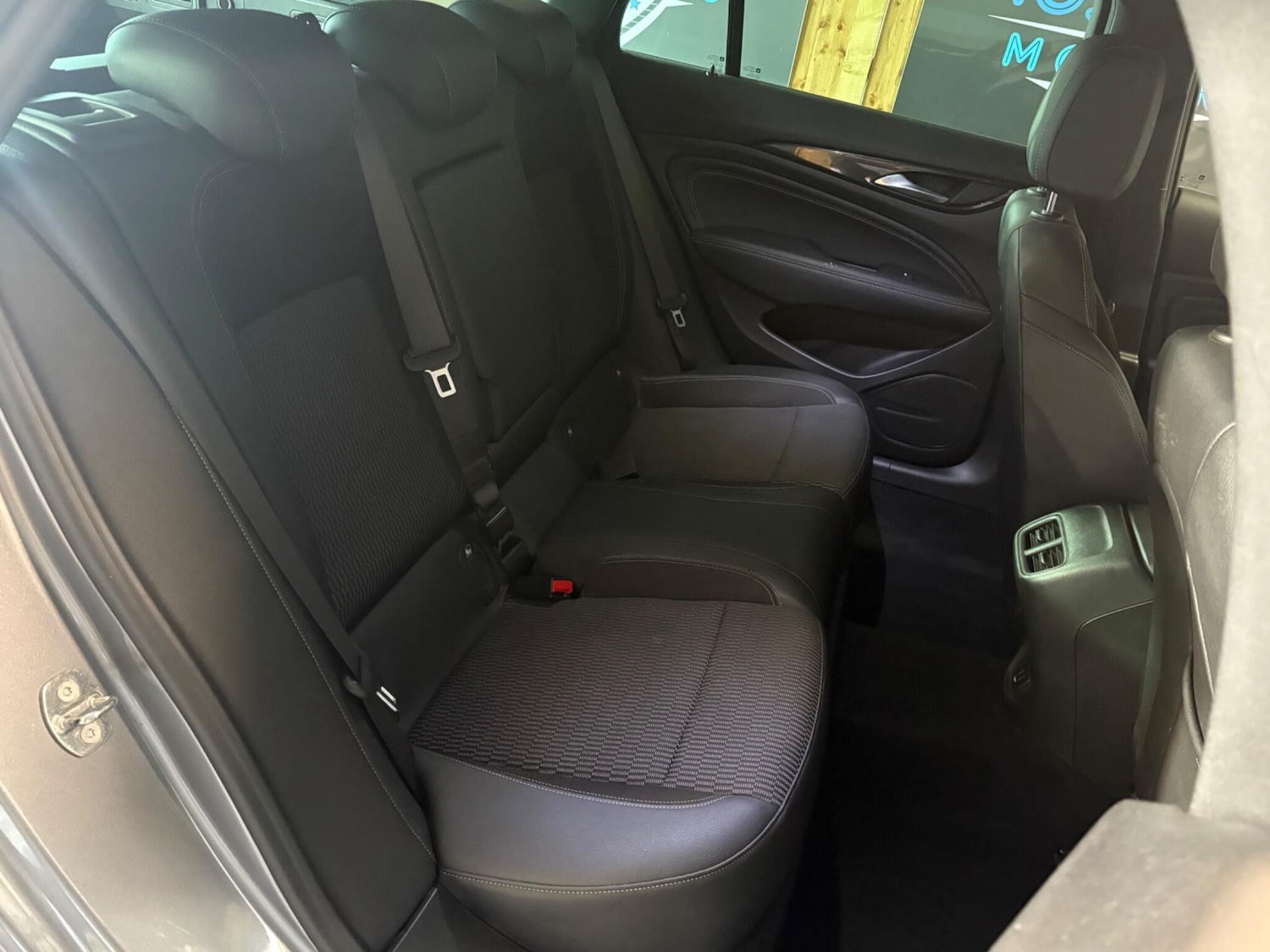 Used Vauxhall Insignia 2018 for sale - 76592057: Photo 15