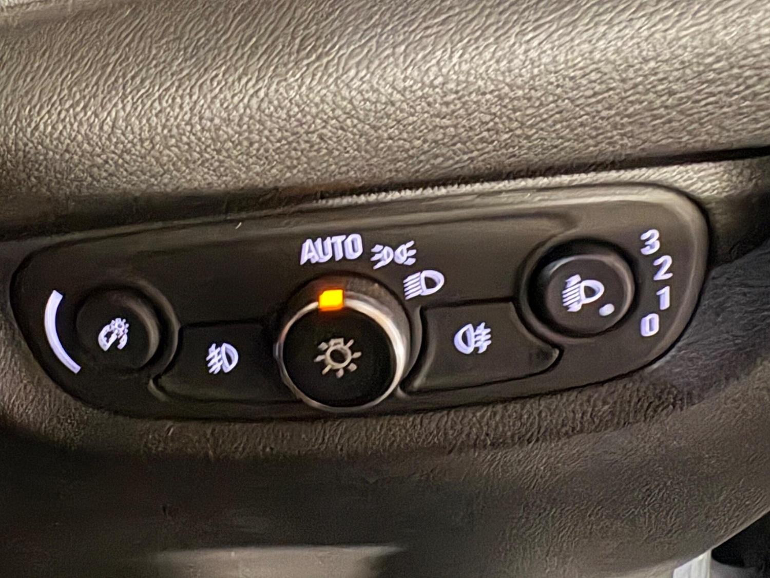 Used Vauxhall Insignia 2018 for sale - 76592057: Photo 19