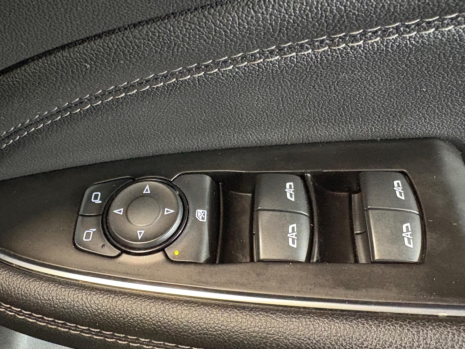 Used Vauxhall Insignia 2018 for sale - 76592057: Photo 21