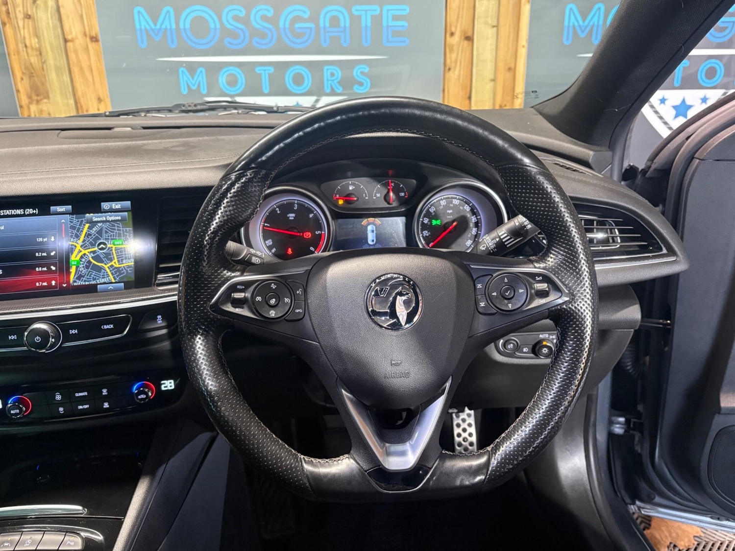 Used Vauxhall Insignia 2018 for sale - 76592057: Photo 27