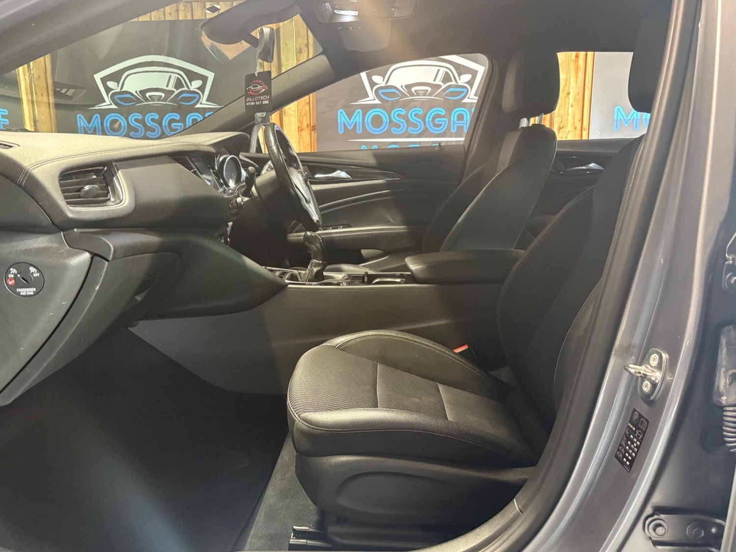 Used Vauxhall Insignia 2018 for sale - 76592057: Photo 29