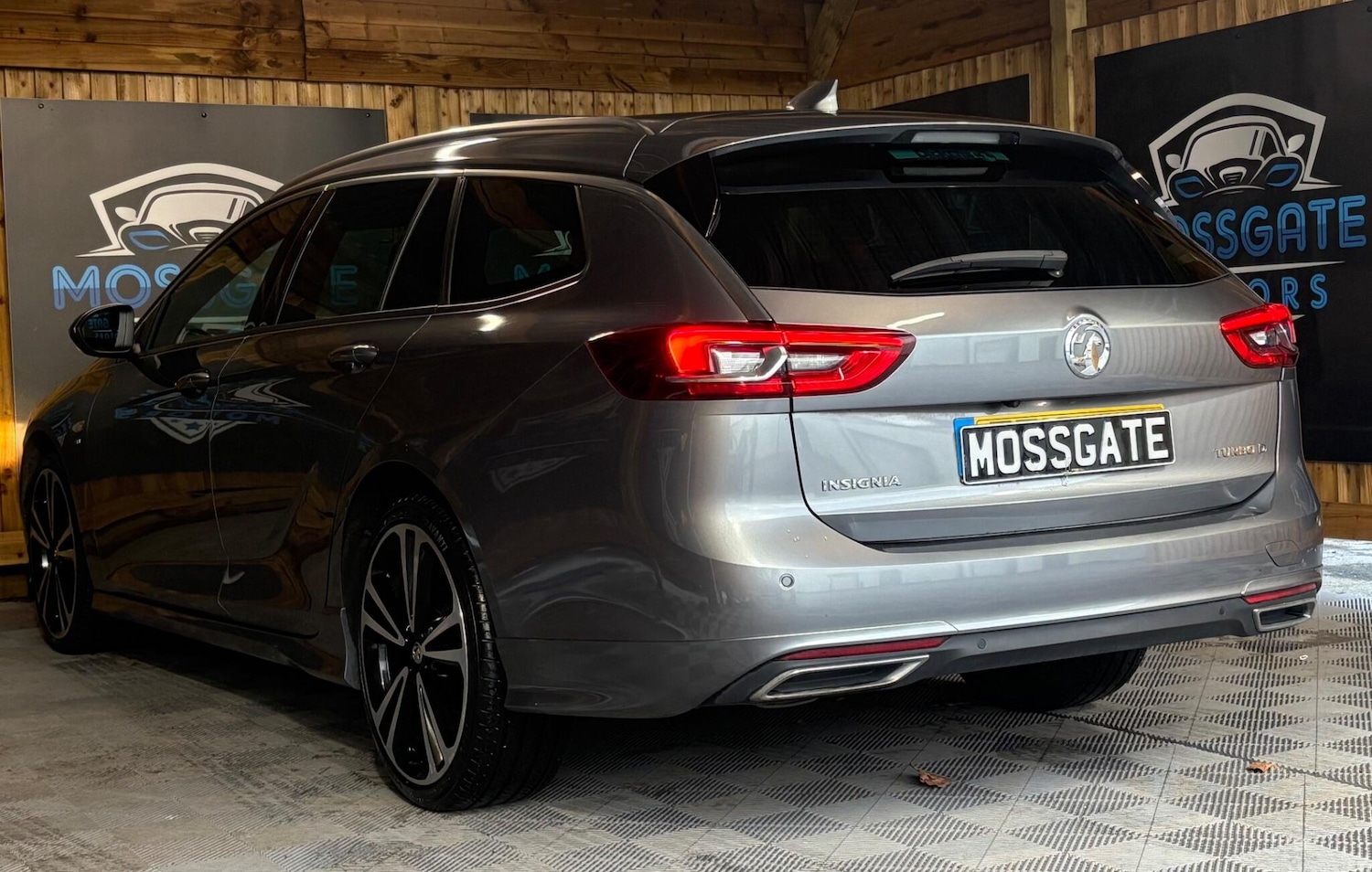 Used Vauxhall Insignia 2018 for sale - 76592057: Photo 8