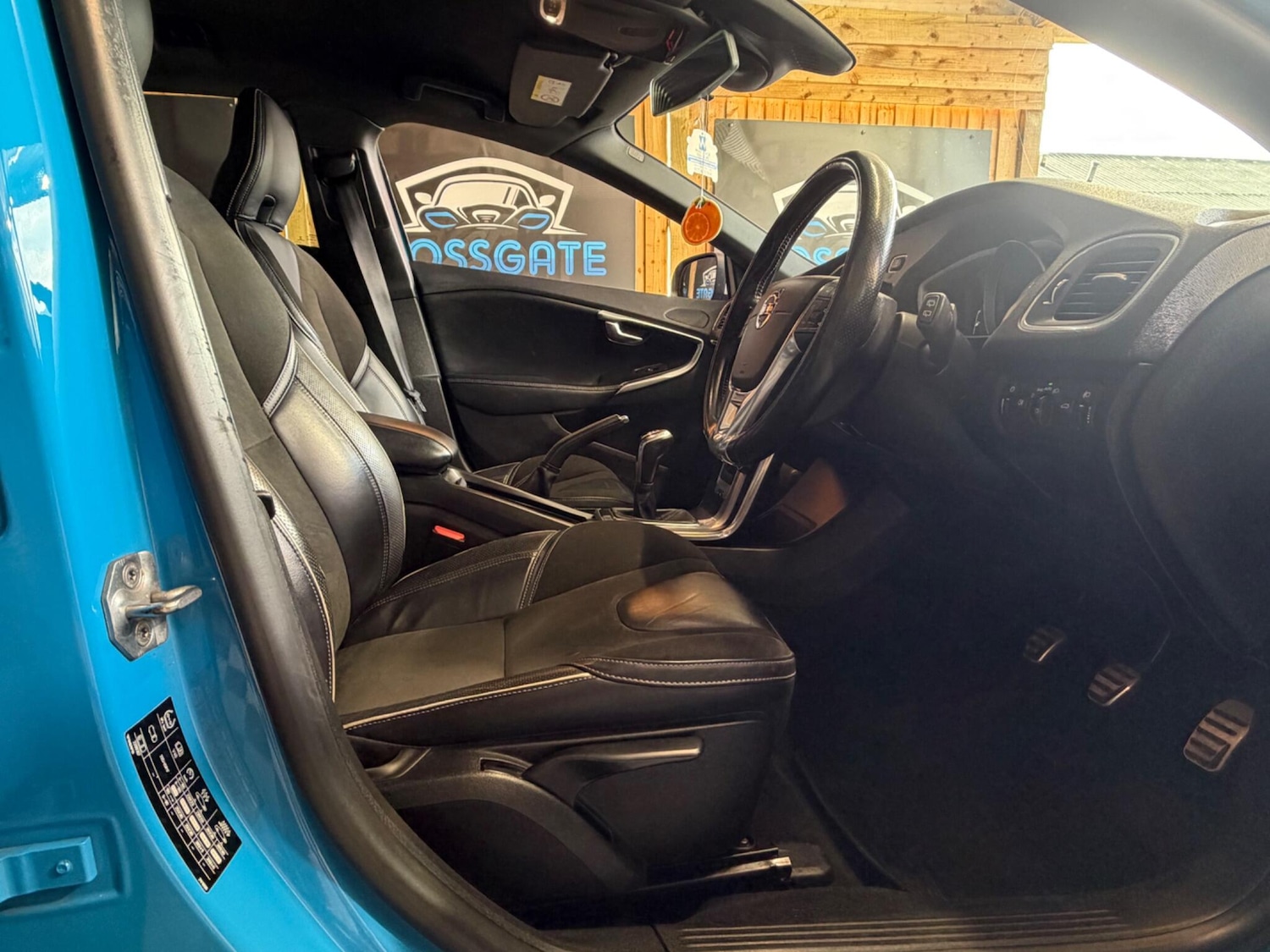 Used Volvo V40 for sale - 77784672: Photo 17