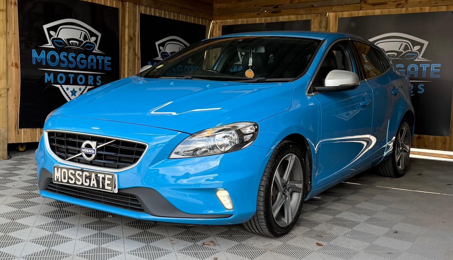Used Volvo V40 for sale - 77784672: Photo 4