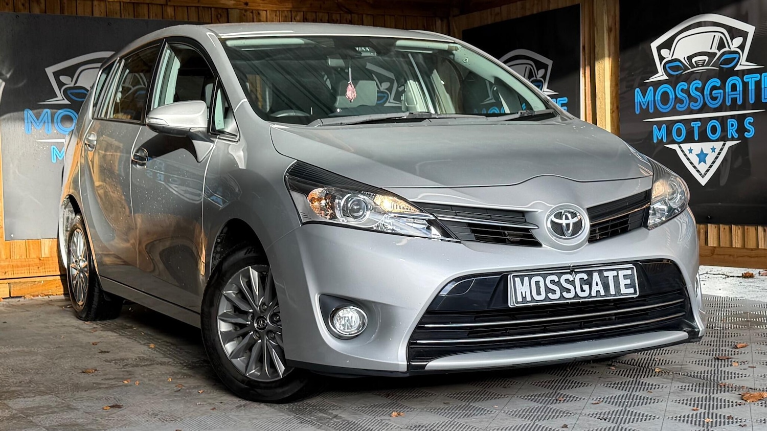 Used Toyota Verso 2016 for sale - 76997831: Photo 1