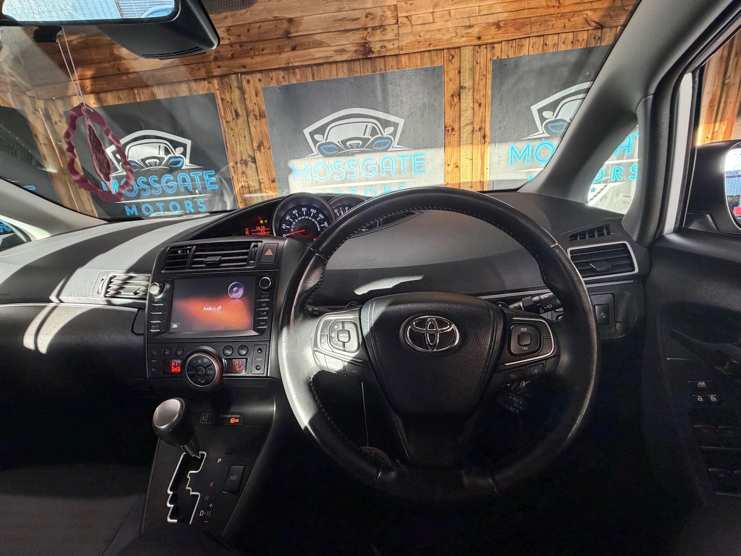 Used Toyota Verso 2016 for sale - 76997831: Photo 13