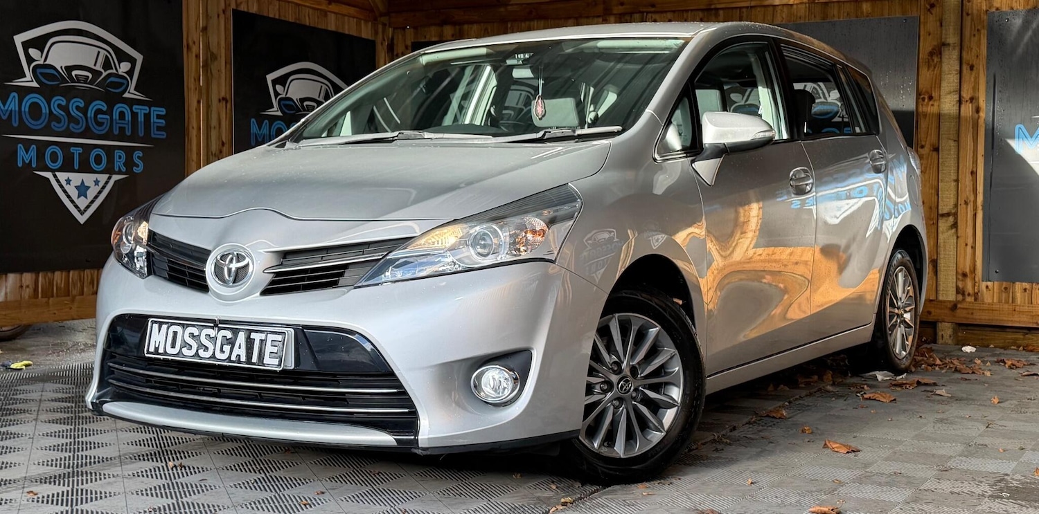 Used Toyota Verso 2016 for sale - 76997831: Photo 2