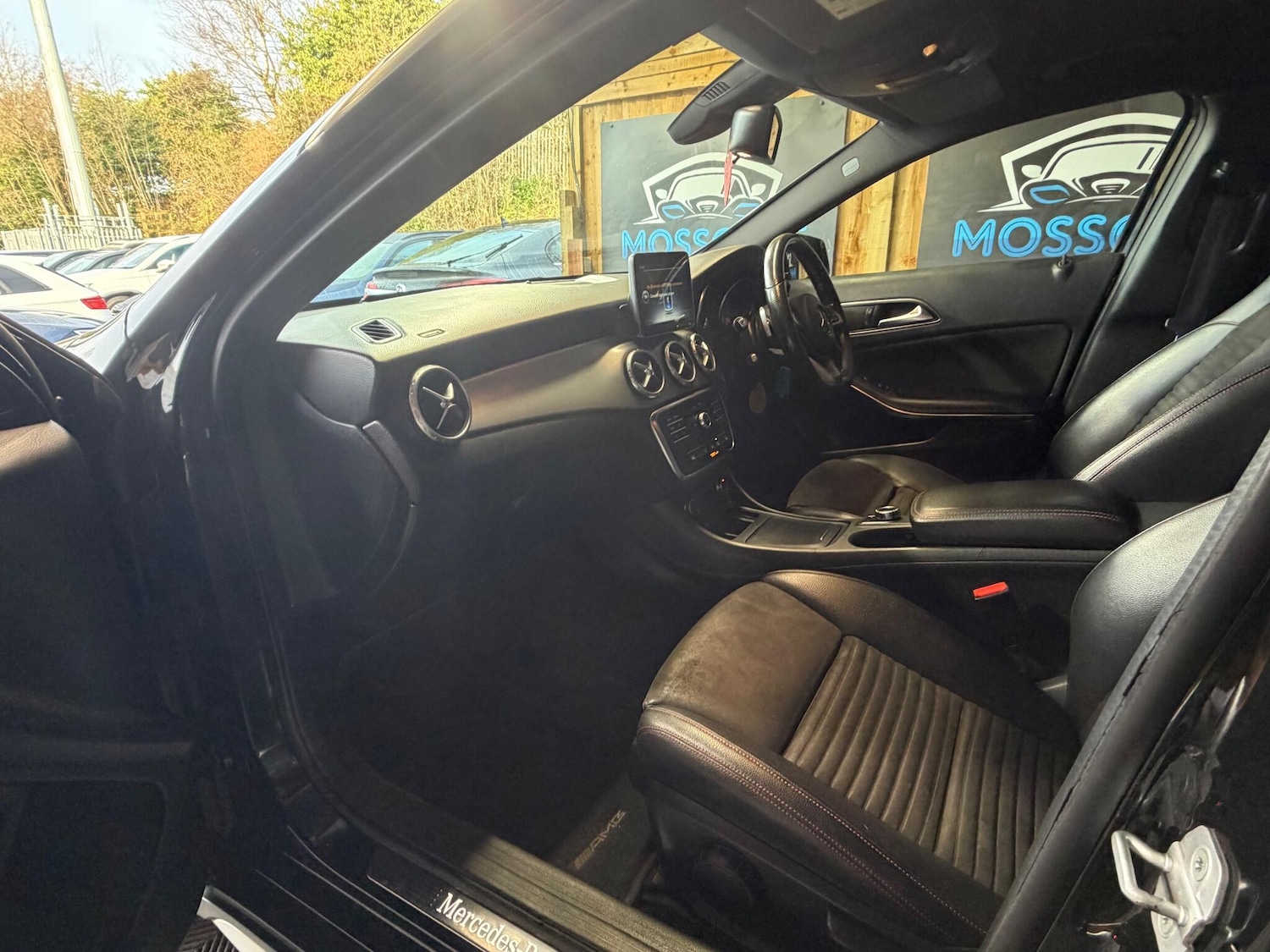 Used Mercedes-Benz GLA 2016 for sale - 76964653: Photo 38