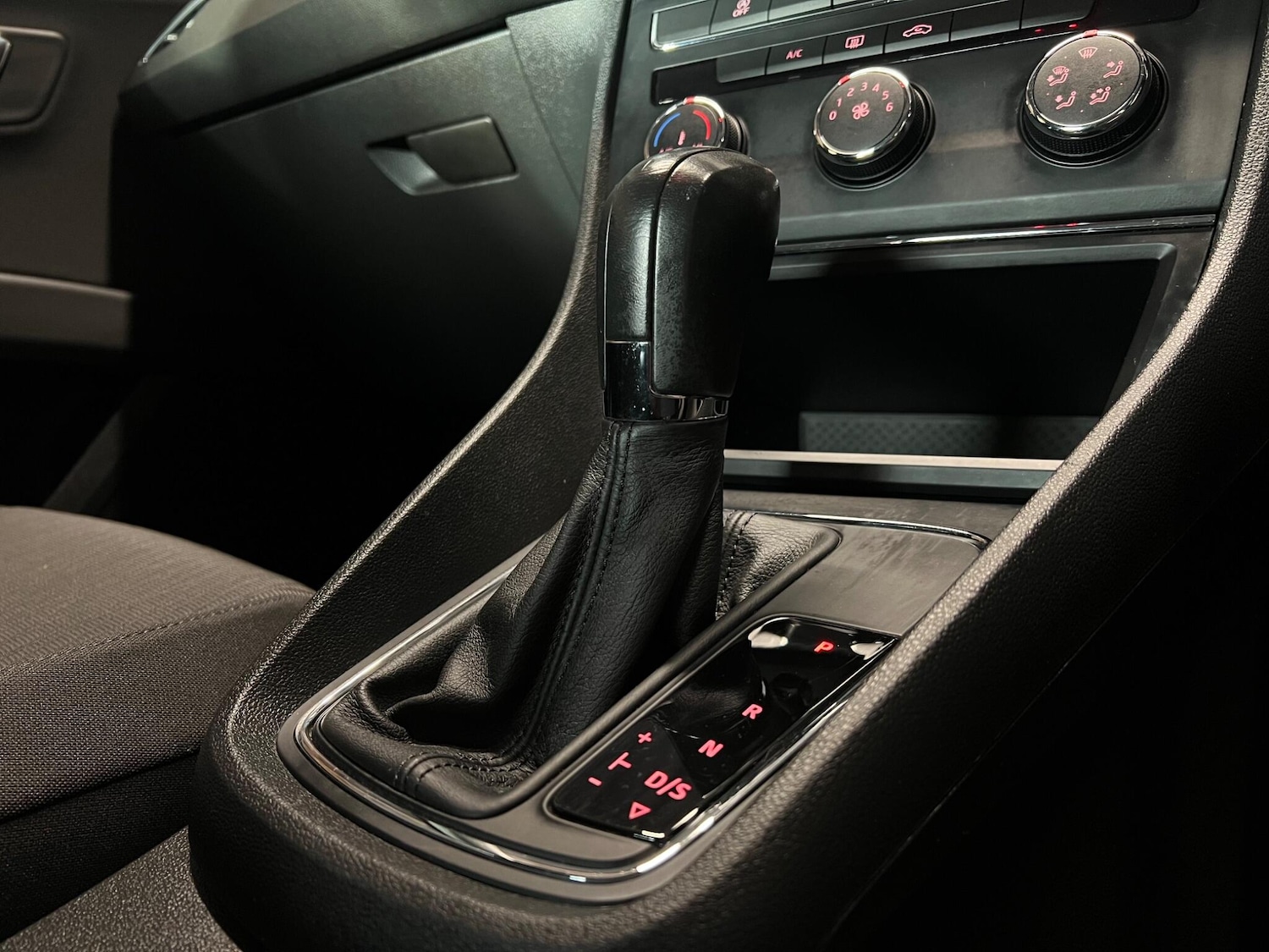 Used SEAT Leon 2014 for sale - 76408739: Photo 28