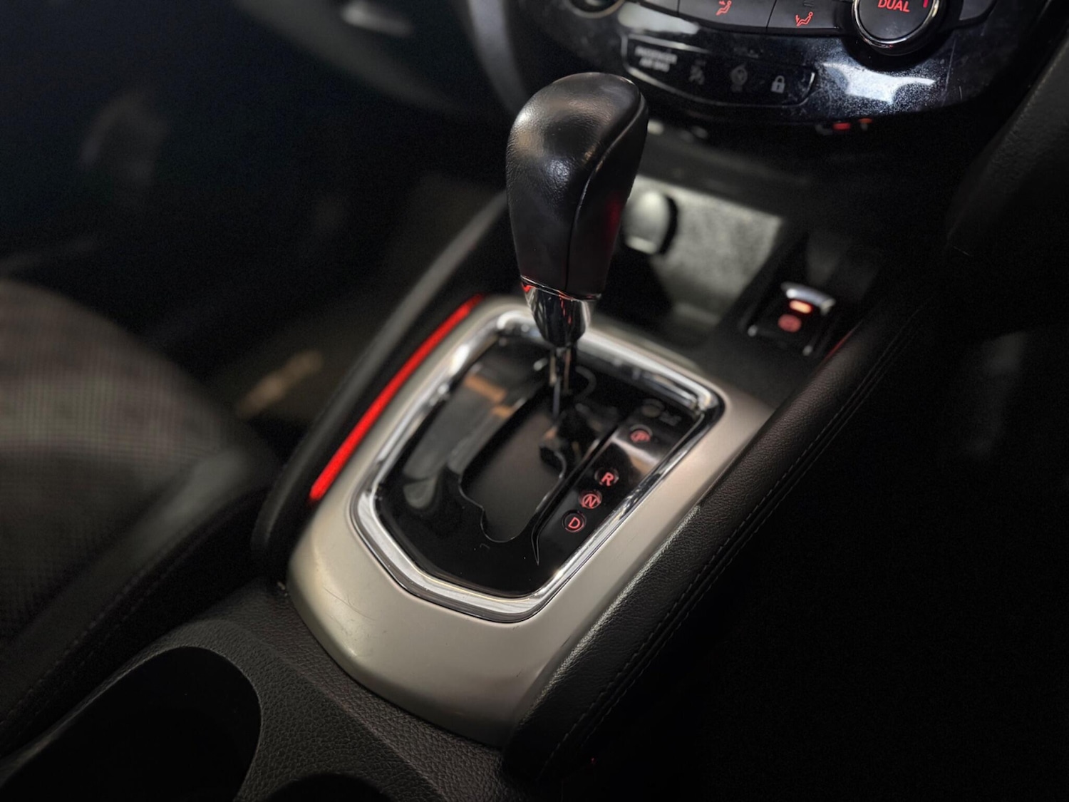 Used Nissan Qashqai for sale - 78128048: Photo 18