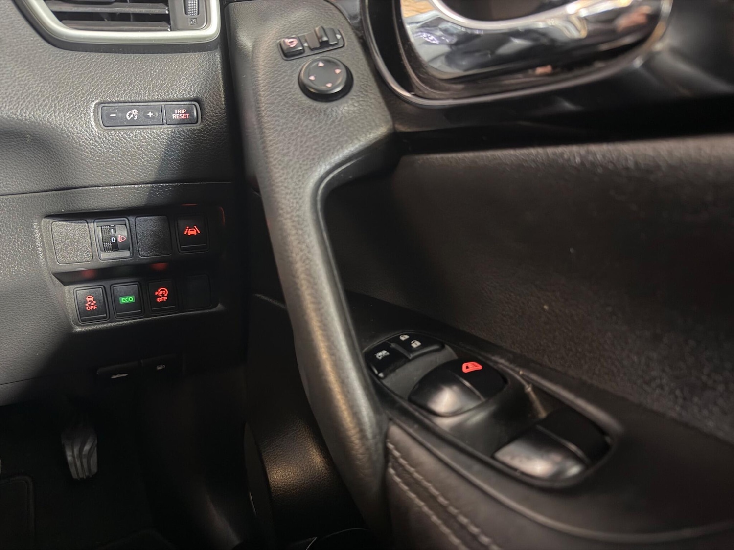 Used Nissan Qashqai for sale - 78128048: Photo 24