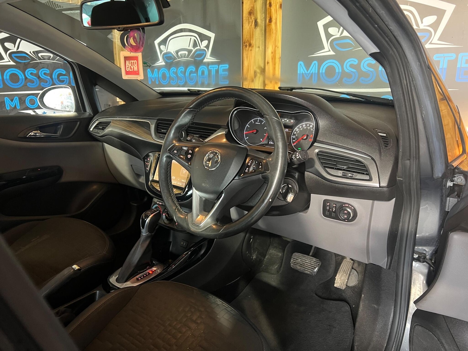 Used Vauxhall Corsa 2015 for sale - 77202522: Photo 11