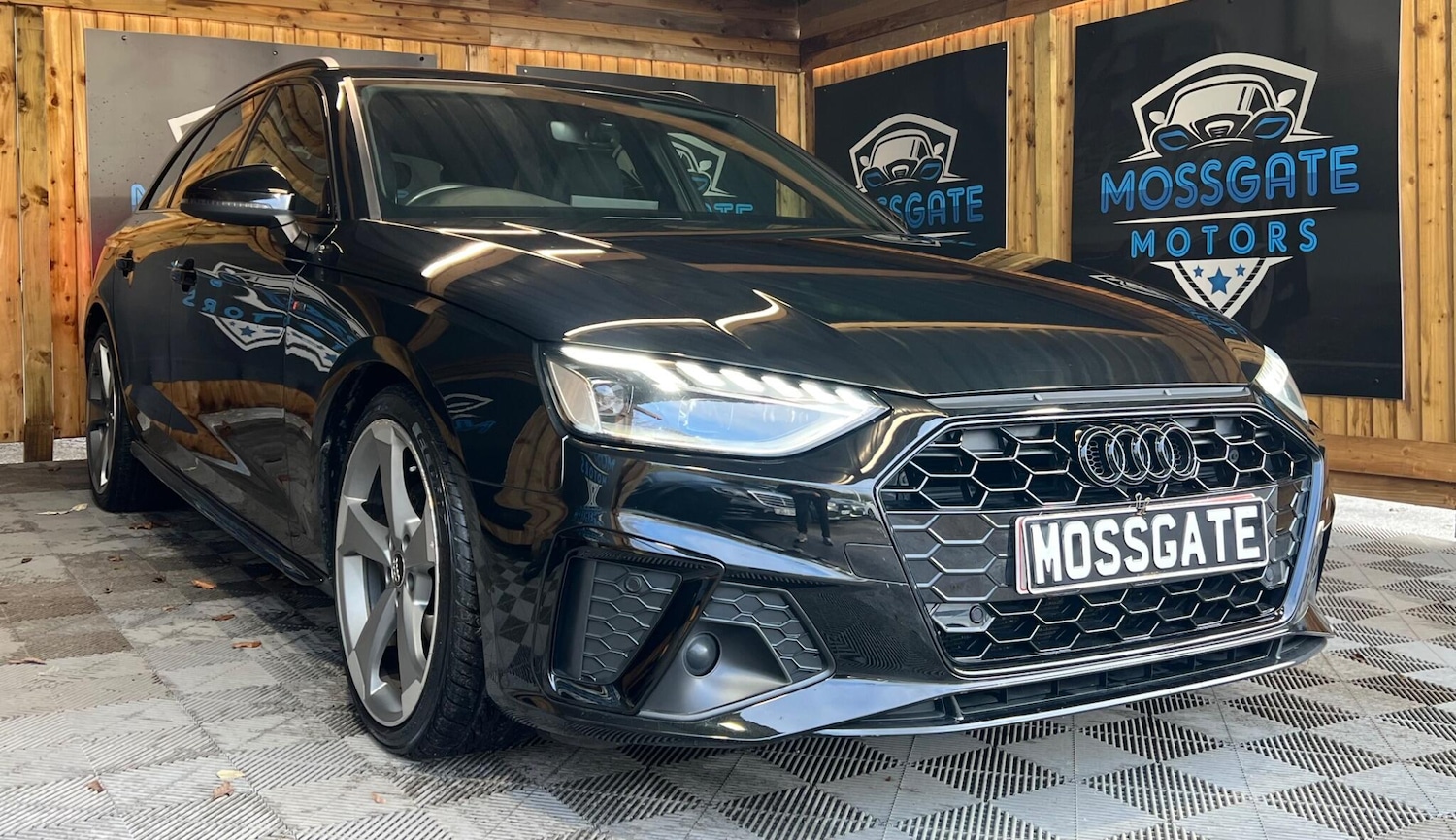 Used Audi A4 Avant 2019 for sale - 76887262: Photo 3
